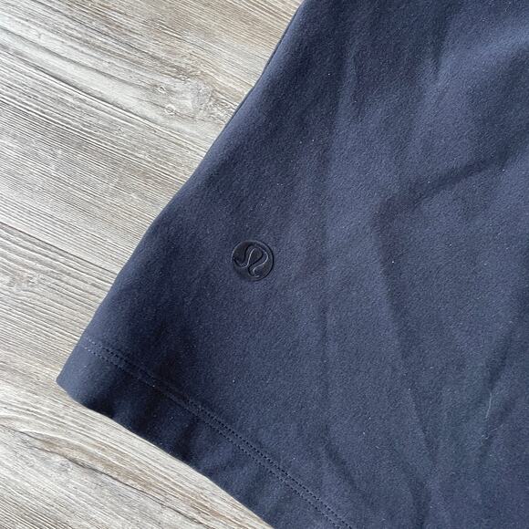 Lululemon Navy Pool Short - Picture 6 of 6